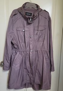 Badgley Mischka Rainjacket